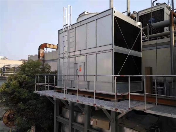不锈钢冷却塔厂家浅析如何避免方形冷却塔出现决裂现象(广州不锈钢冷却塔工作原理)