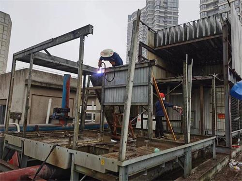 玻璃钢冷却塔产生大的振动声响减小方法,玻璃钢冷却塔参数