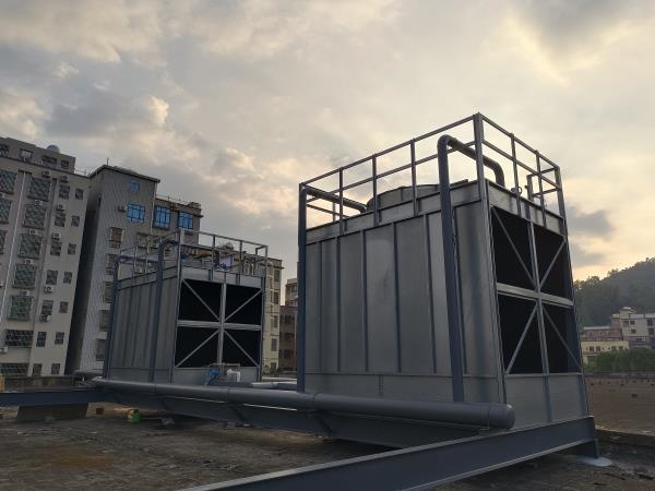 冷却塔厂家告诉您为啥冷却塔要做成双曲线型的,冷却塔厂家供应